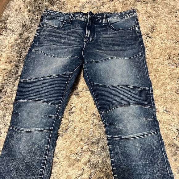 Stretchy 36x30 jeans no boundaries new without tags. - Picture 1 of 2